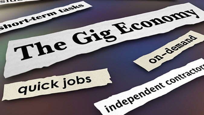 words saying independent contractor and gig economy